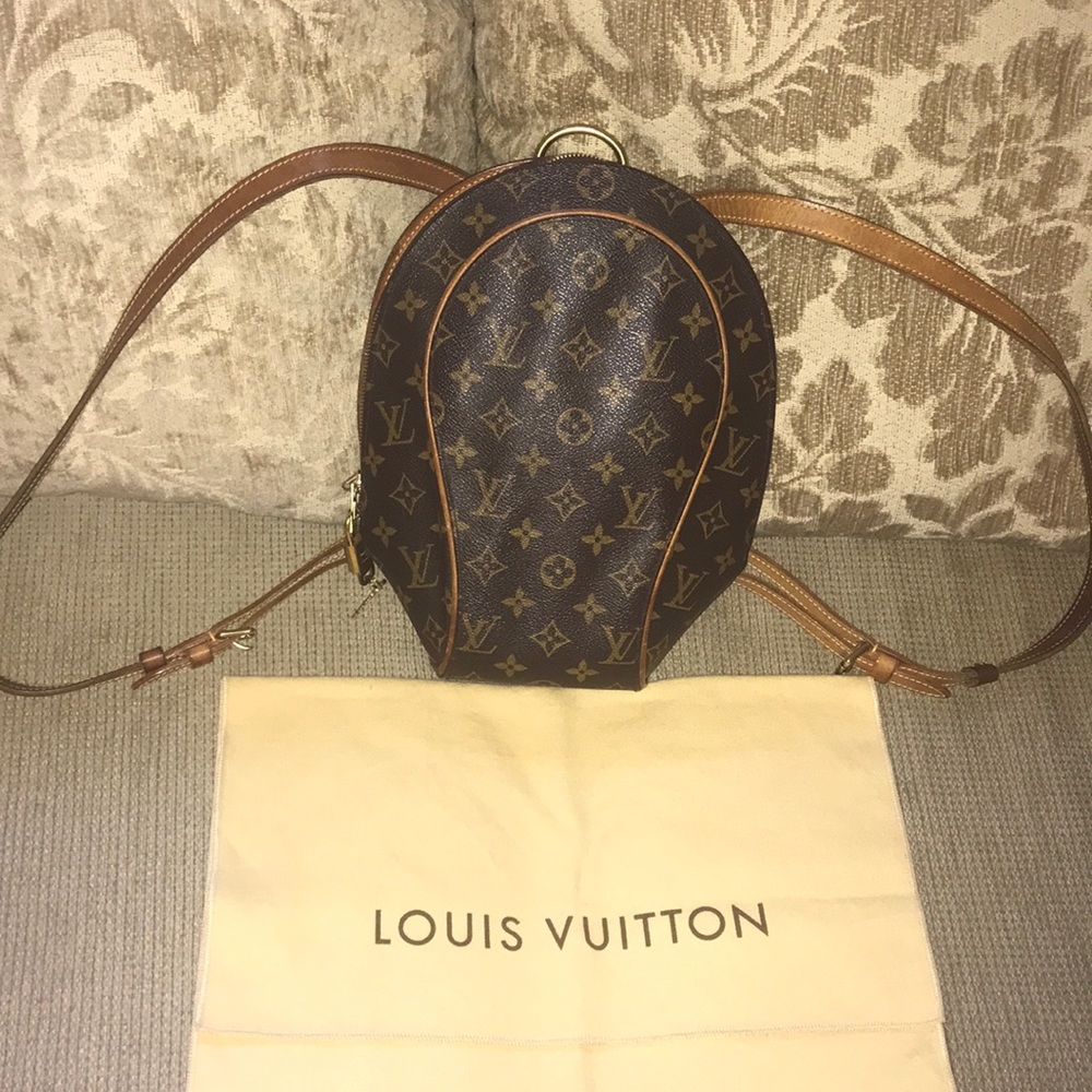 ❌SOLD❌ Authentic Louis Vuitton Ellipse Sac a Dos